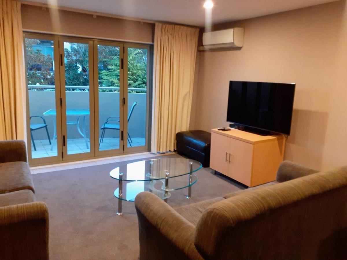 Apartment Fourteen Taupo Ngoại thất bức ảnh